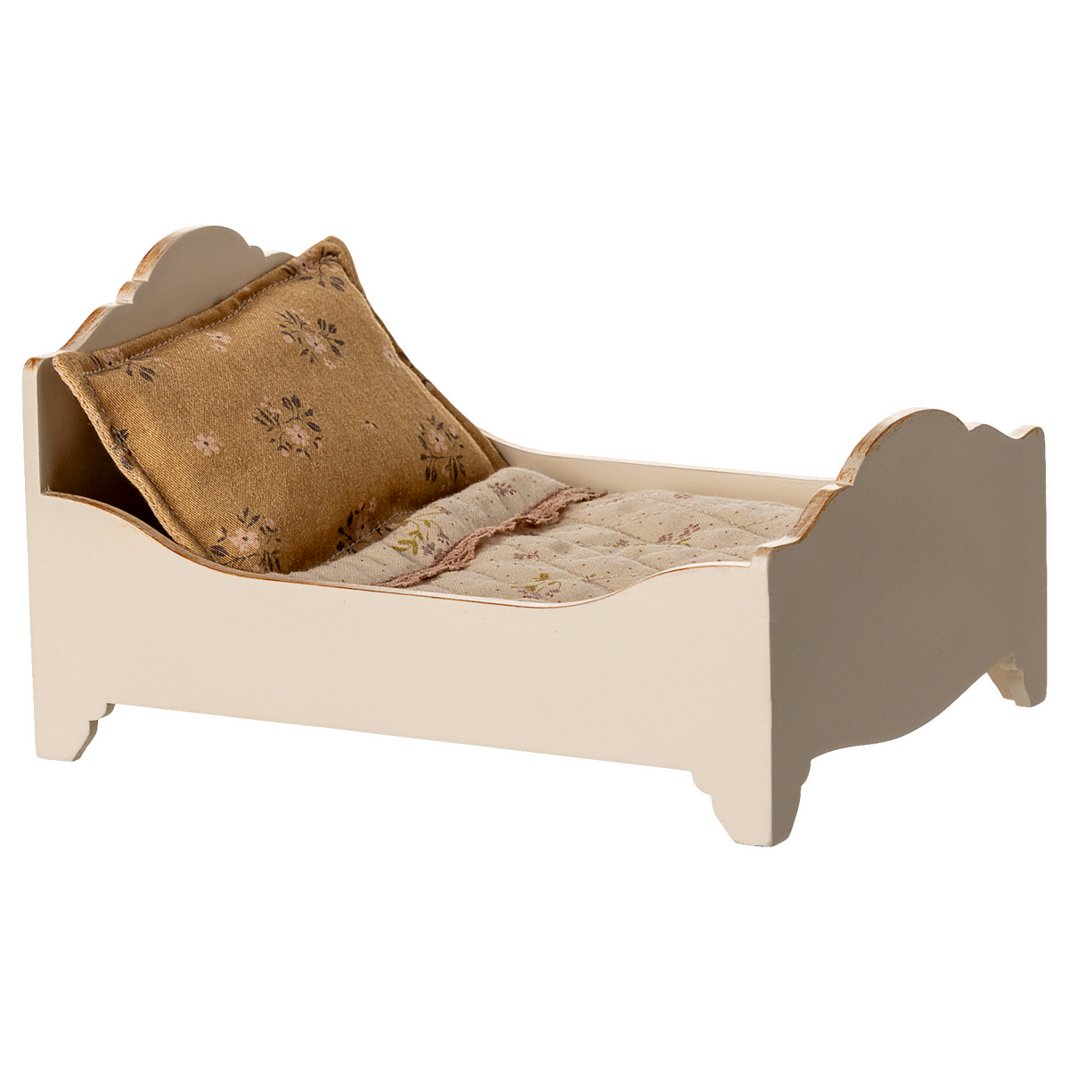 Maileg Bed Mouse Off White
