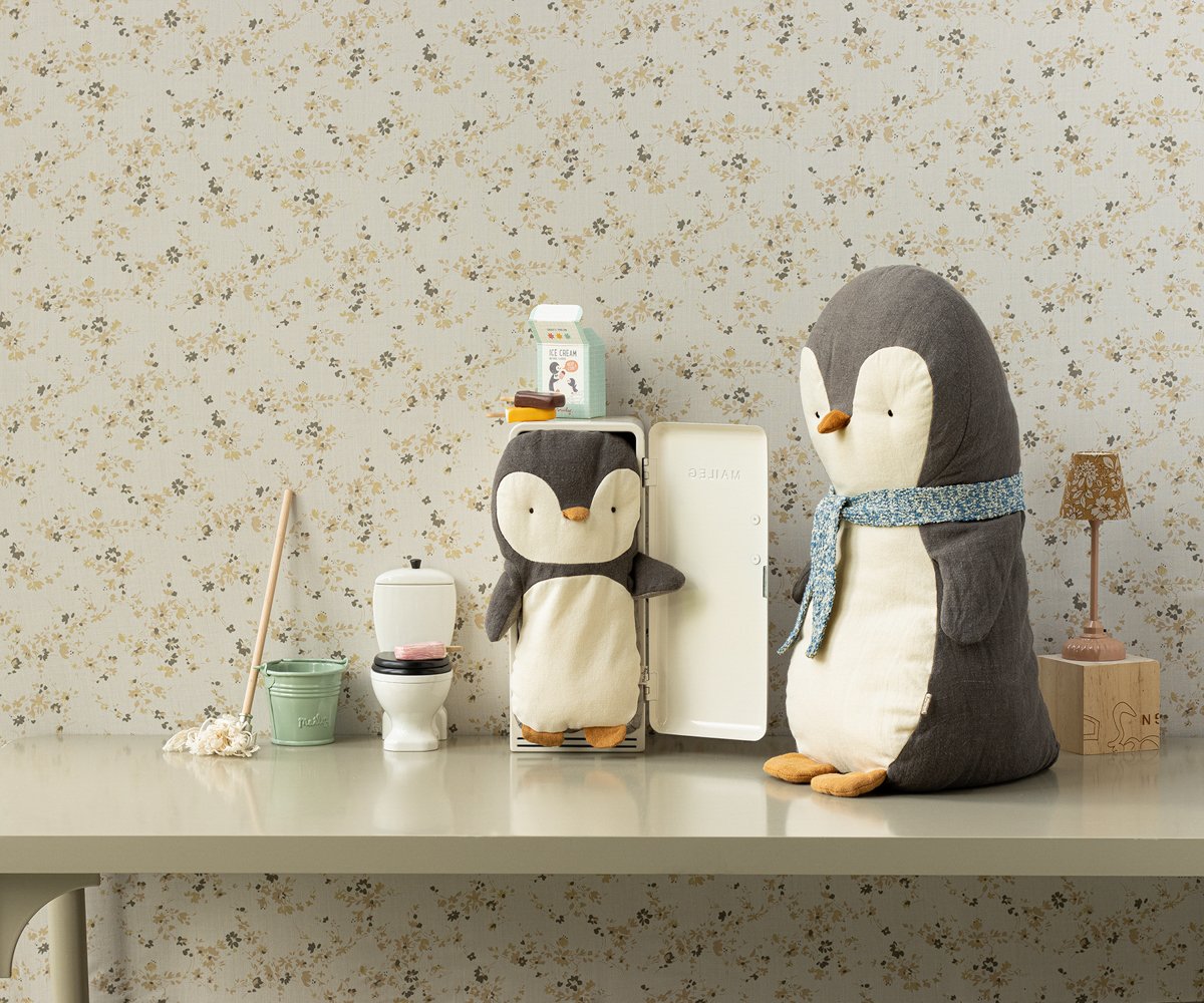 Maileg Penguin, Medium