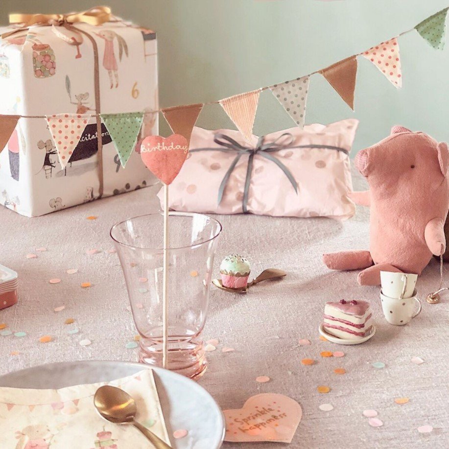 Maileg Birthday Party - Little Wrens Nest