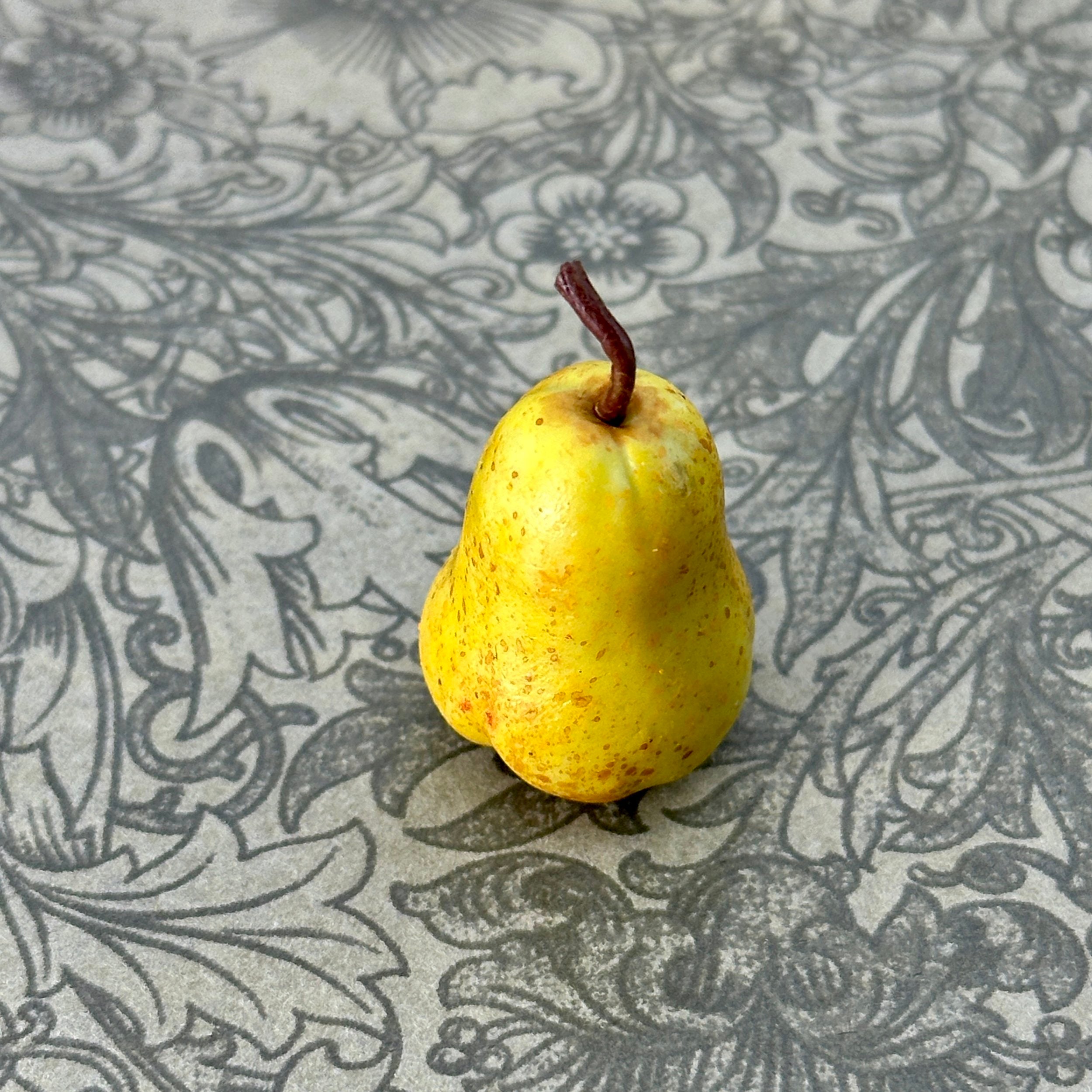 Single Pear by Ratatouille Miniatures *Pre-Order*