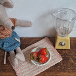 Single Strawberry by Ratatouille Miniatures *Pre-Order*