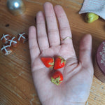 Single Strawberry by Ratatouille Miniatures *Pre-Order*