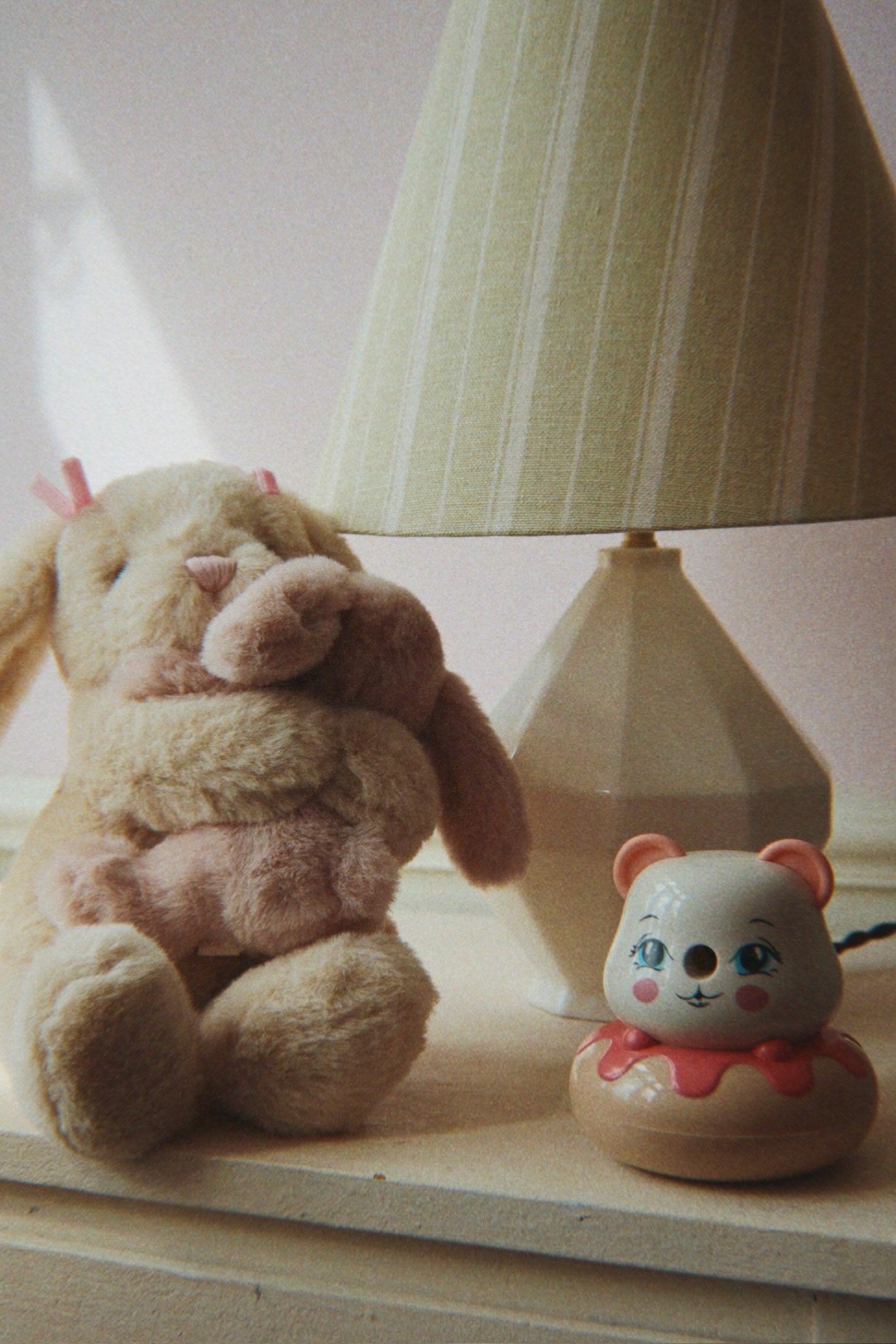 Konges Slojd Bunny Hugs bedside
