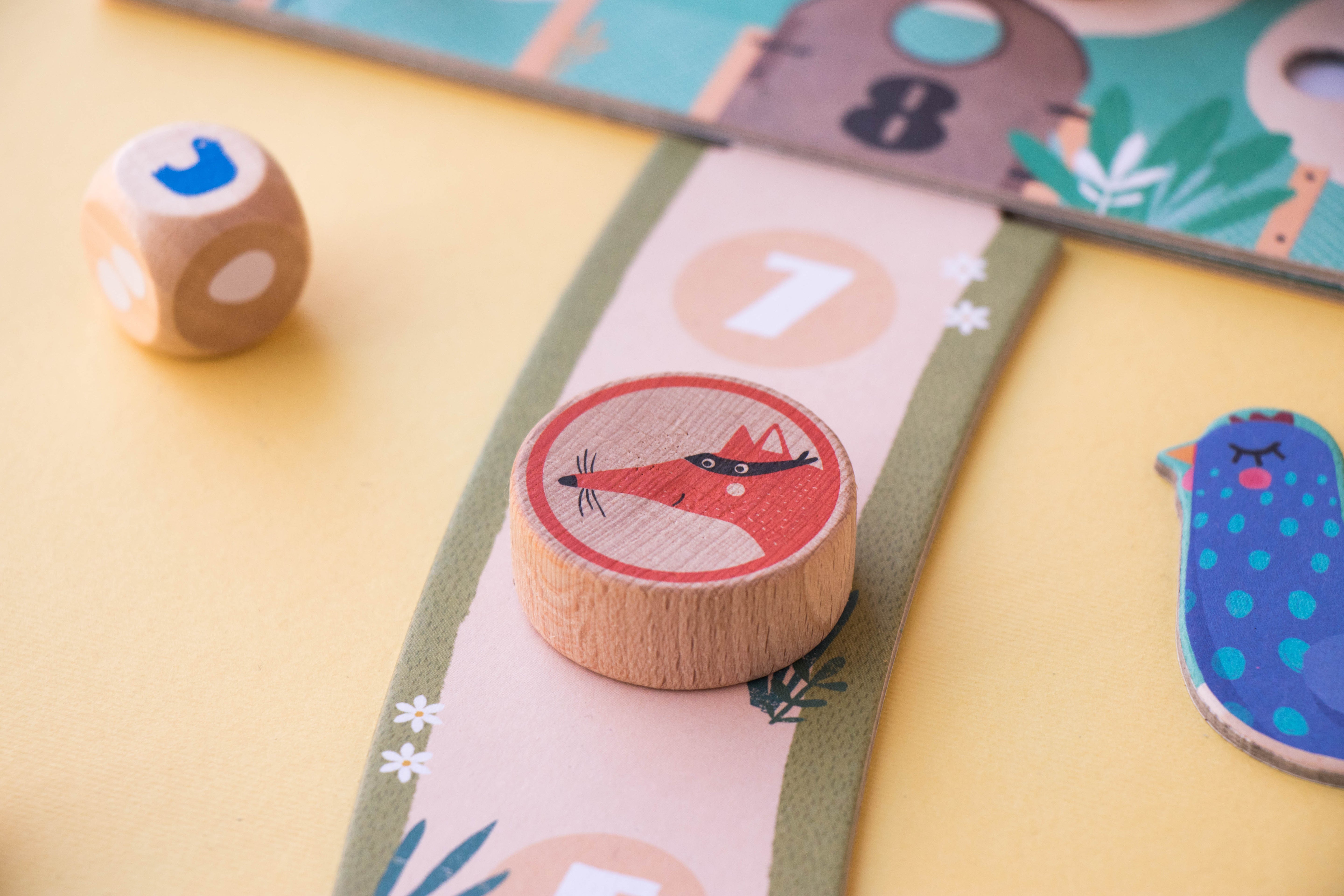 Londji Family Game Cluck Cluck The Fox fox
