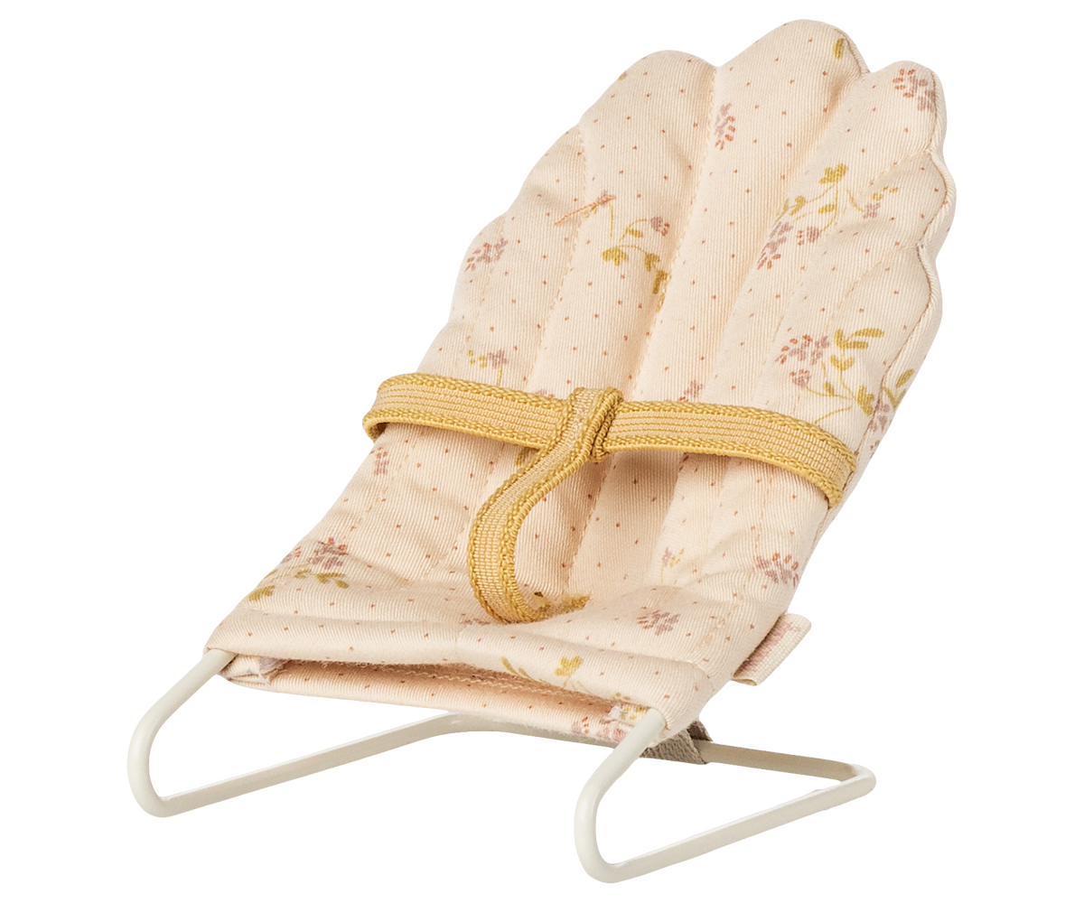 Maileg Babysitter Micro Bae angle