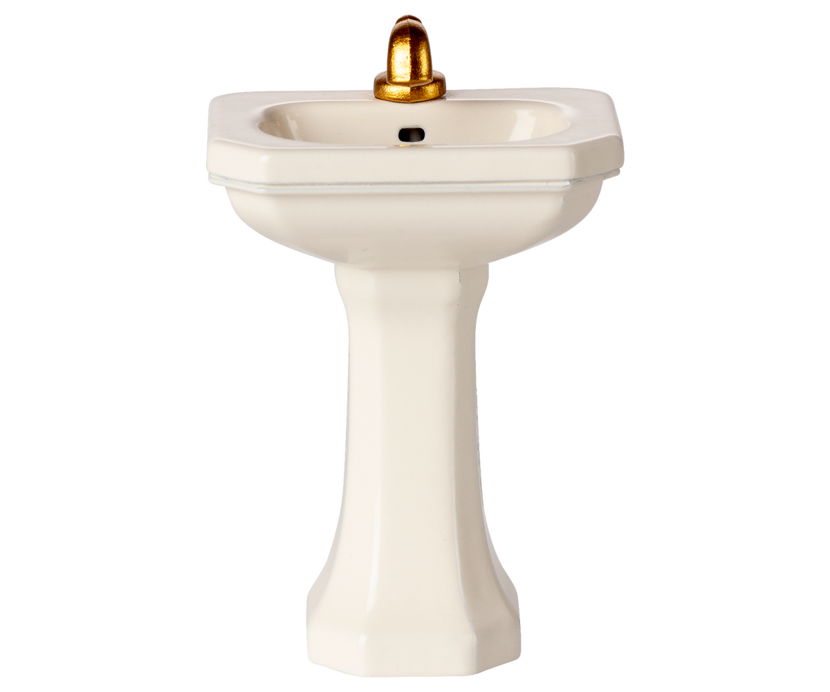 Maileg Bathroom Sink Mouse Off White little wrens nest