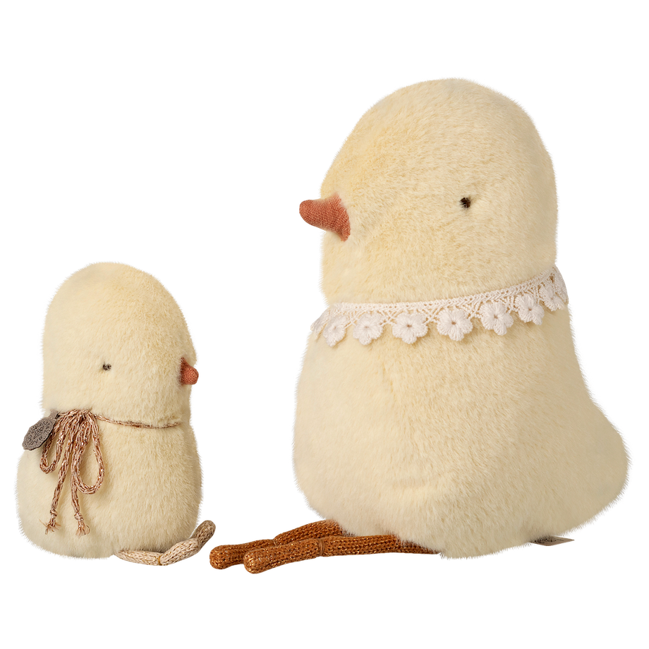 Maileg Chicken Plush Small with chick