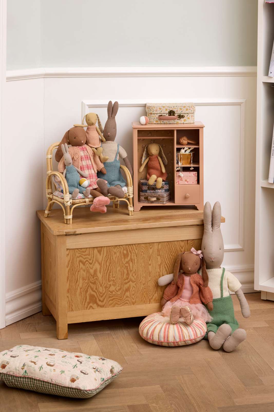 Maileg Furniture: Maileg Small Suitcase Harlequin - Little Wrens Nest