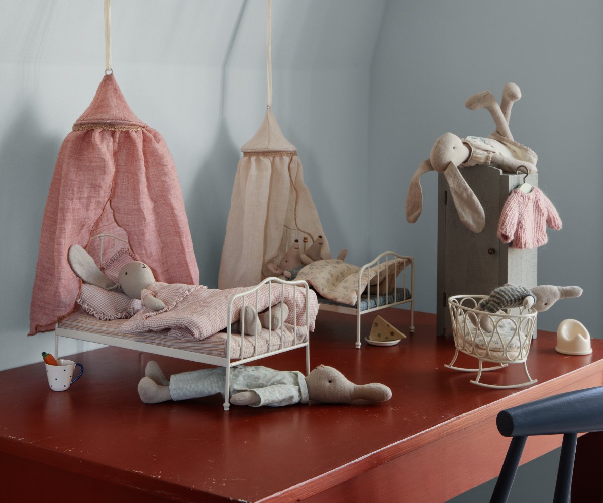Maileg Miniature Bed Canopy - Mint