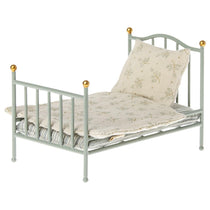 Maileg Vintage Bed, Mouse - Mint