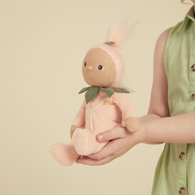 Olli Ella Dinky Dinkum Fruity Cuties Peggy Peach gift