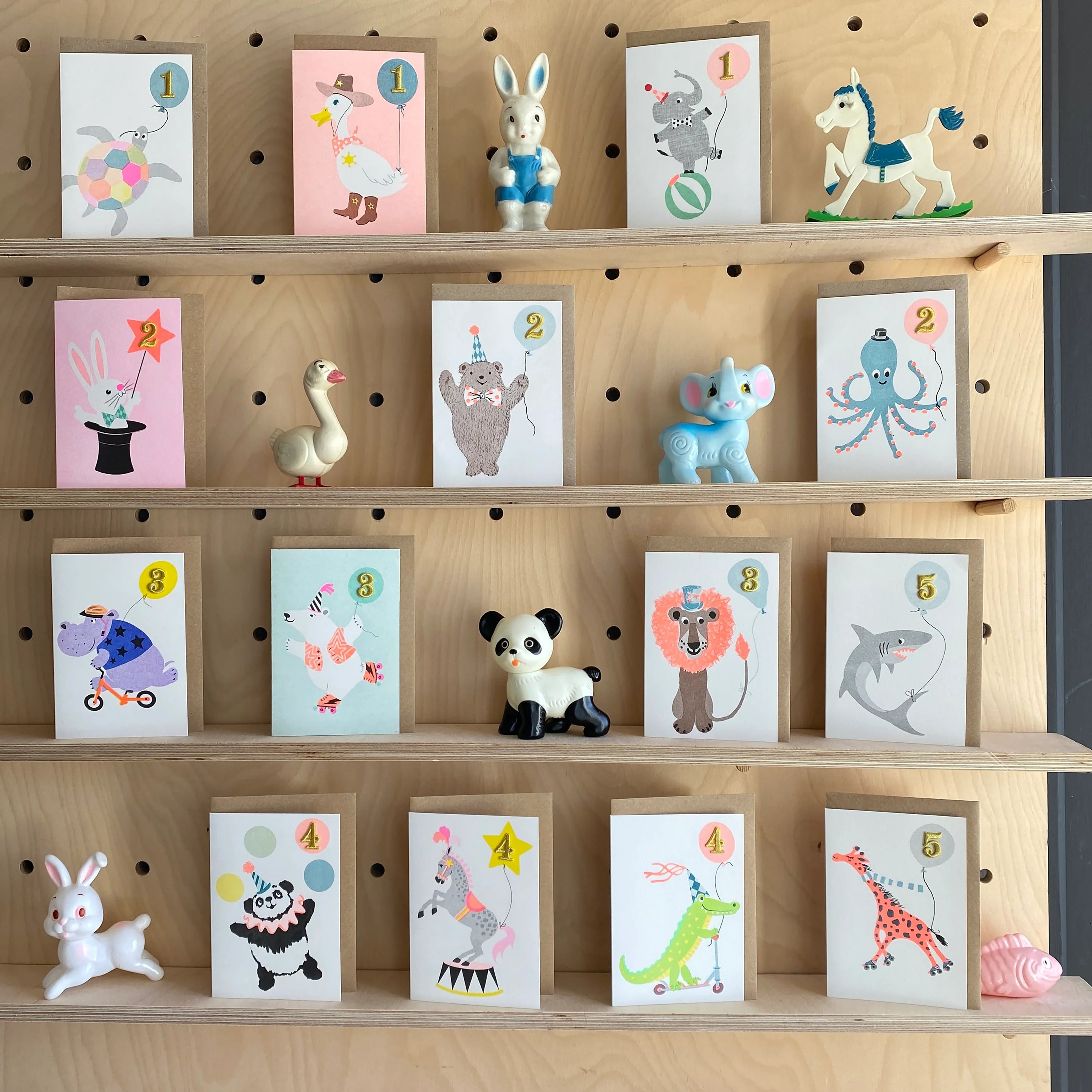 Fifth Birthday Card - Skating Giraffe - Little Wrens Nest