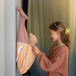 Toto Bear bag with smiling girl